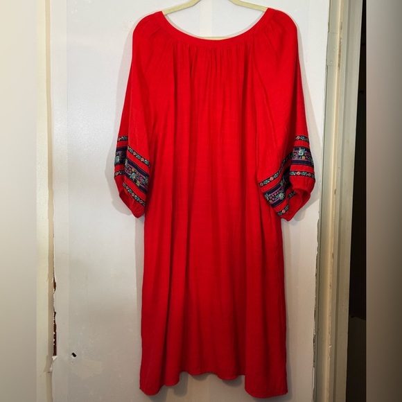 The Pioneer Woman Split Neck Dress, 3X, Scarlet - Picture 11 of 15